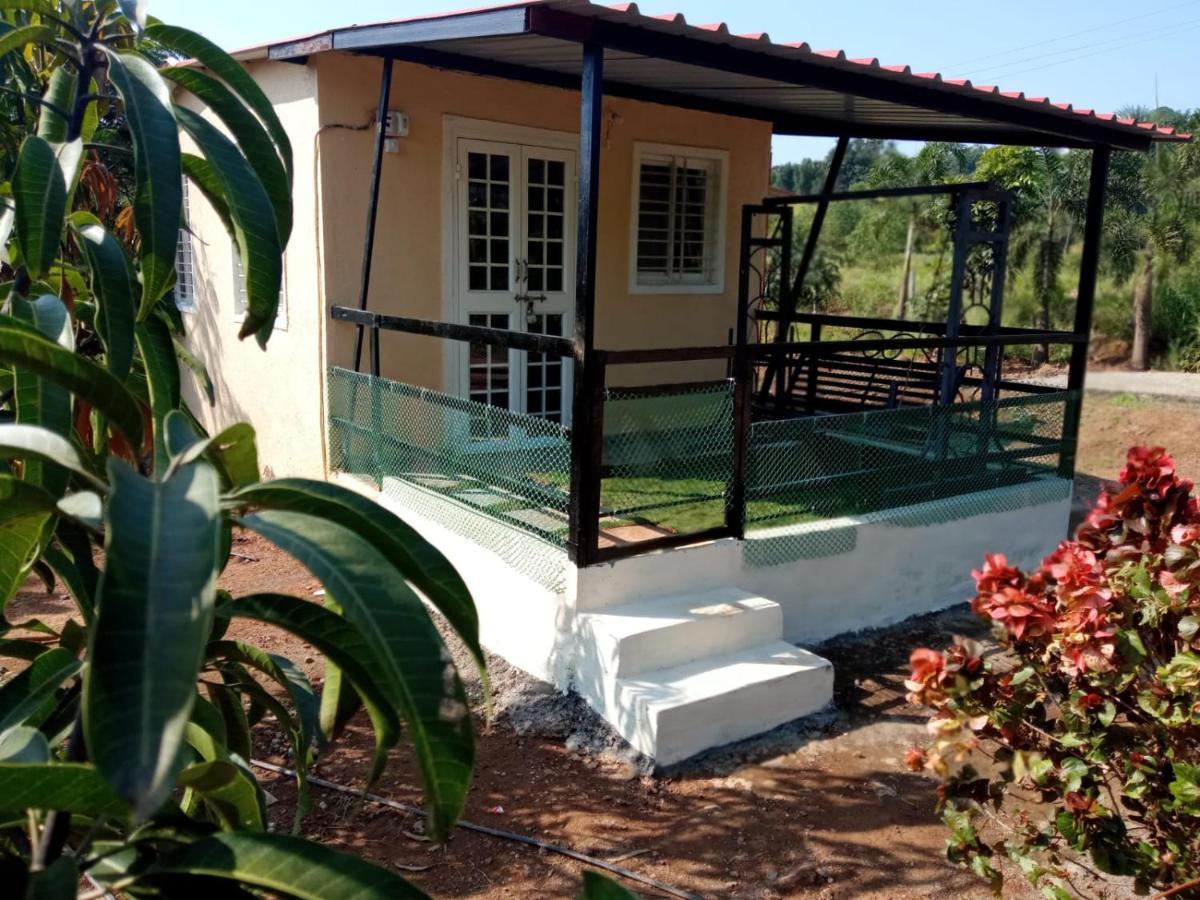 Villa Bimalfarm At Koroli Hills à Igatpuri Extérieur photo